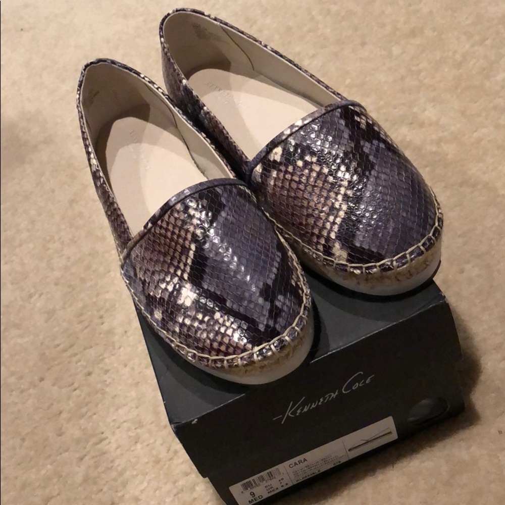 Brand New Kenneth Cole Snake-Print Espadrilles